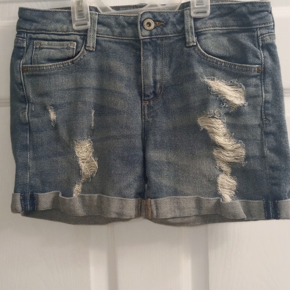 Arizona jean shorts. Size 5 juniors